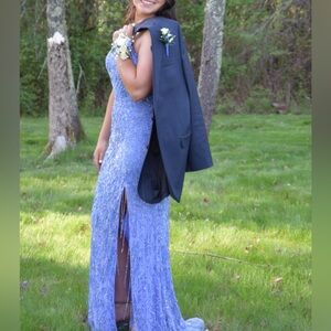 Size 6 Sherri Hill prom dress